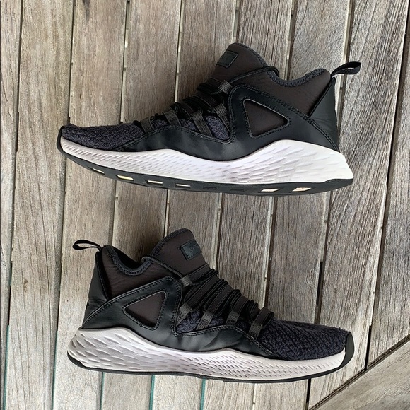 Jordan Formula 23 - Picture 2 of 5